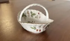 ウエッジウッドWEDGWOOD ワイルドストロベリー バスケットのサムネイル