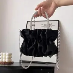 チェーンバッグ