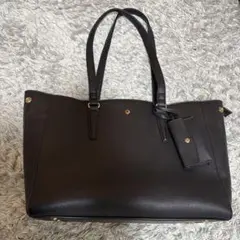 入学式　黒い合成皮革トートバッグ