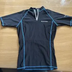 Converse ラッシュガード 黒/青 ハーフジップ