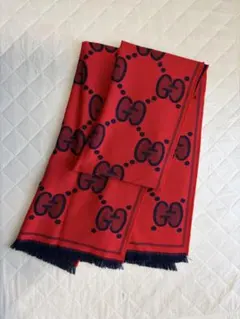 GUCCI グッチ　マフラー 赤 ネイビー フリンジ付きのサムネイル