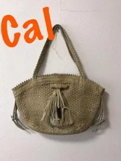 ★最終価格★Cal 本革　ベージュ　ショルダーバックのサムネイル