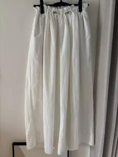 コロニー　フレアパンツ　ホワイトのサムネイル