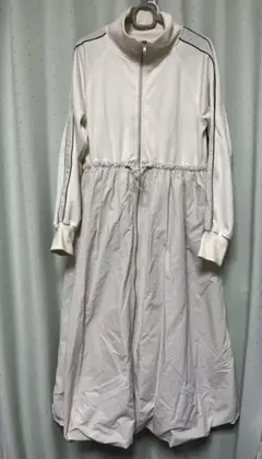 トラックワンピース