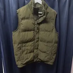 Abercrombie & Fitch ダウンベスト カーキ Mのサムネイル