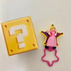 【新品】マリオ ピーチ姫 キーホルダー 星型　マクドナルド　ハッピーセット