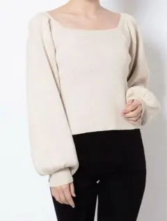 MURUA ベージュ 長袖ニット 【別出品のスカートとセットアップで着用可能】