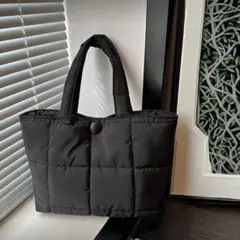 トートバッグ キルティング 軽量 カジュアル シンプル 通勤 通学 ブラック 冬