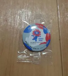 ミャクミャク缶バッジホルダー
