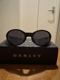 OAKLEY オークリー　サングラス　上杉着用のサムネイル