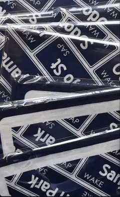 Item thumbnail for item ad6c4763-2563-4135-bf1d-17369c4c6fc6