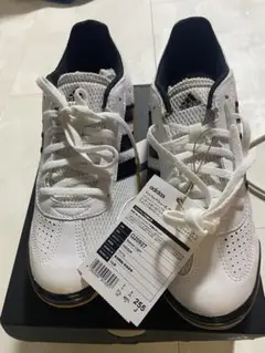 adidas、ジム、体育館(インドア)シューズ、25.5