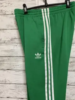 adidas グリーン ジョガーパンツ　Mサイズ