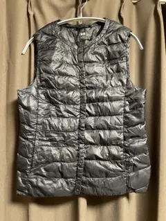 ユニクロウルトラライトダウンベストM