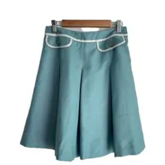 ひざ丈プリーツフレアスカート　Ｍ 日本製　ボタン付き　レトロデザイン　a2431