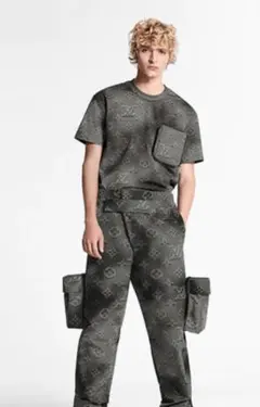 Item thumbnail for item 8789700a-f3bc-410d-b65d-8eefcb85a44d