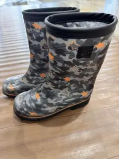 迷彩柄オレンジ星付き長靴 20.0EE