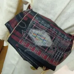 大人の兵児帯半幅帯ハンドメイド澪No2772着物リメイク正絹 黒と赤の幾何学模様