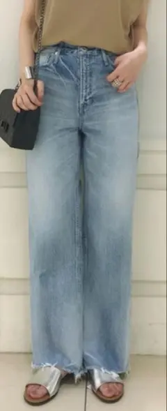 upper hightsアッパーハイツTheTaylorレッドカードlevi’s