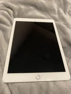 Apple iPad 第6世代 32GB シルバー 本体