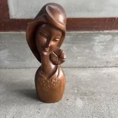 木製女性像 流線型 ブラウン