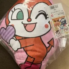 未使用　ドキンちゃんダイカット　ミニクッション　アンパンマン