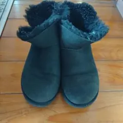 アグ　UGG ビジュー付き　ムートンブーツ　23センチ　黒
