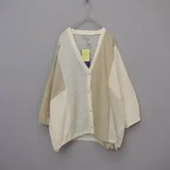＊新品タグ付 イズスカラー　 552277：花束プリント 異素材切替カーディガン