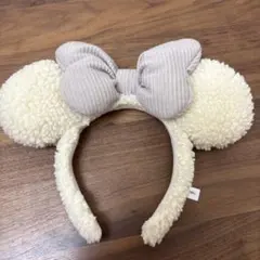 ミニー　カチューシャ　ディズニー　ホワイト　クリーム色　ボア