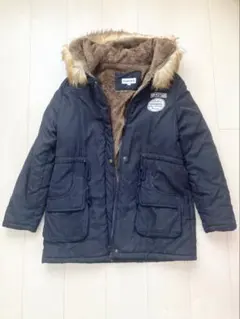 ダウンジャケット ブラック　黒 ファー付き