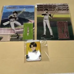 進撃の巨人　リヴァイ ソフトバンク　アクスタ　缶バッジ　セット