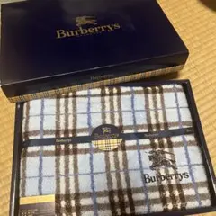 バーバリー　ノバチェックバスタオル　水色　新品
