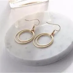 Item thumbnail for item 78dfcdf2-ea4c-44d3-85d9-17500e89e325