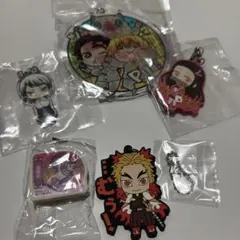 鬼滅の刃 アクリルキーホルダー 6個セット