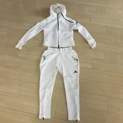 adidas ホワイトジャージ上下セット