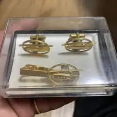 Item thumbnail for item f915d697-965b-432a-9189-1bc4d8bd175c