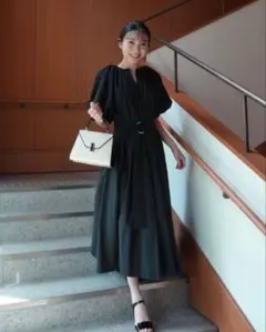 L'AUBE BLANC Cotton Tiered Volume Blouse - メルカリ