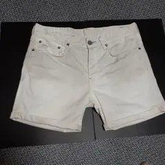 G-STAR RAW ホワイトデニムショートパンツ 3301ダメージ加工品のサムネイル