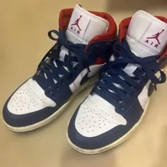 Air Jordan 1 NIKE スニーカー　レディース