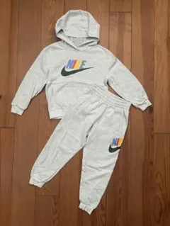 Nike 裏起毛パーカースウェットパンツセット