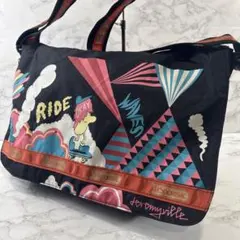 LESPORTSAC ARTIST IN RESIDENCE ショルダーバッグ
