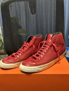 NIKE スニーカー 赤 ハイカット 27.5cm - メルカリ