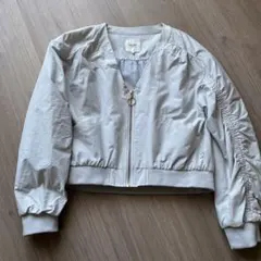 ライトグレー クロップドジャケット