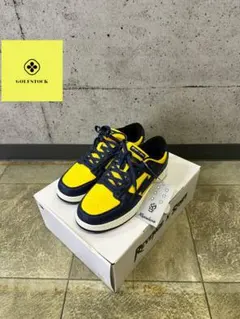 Item thumbnail for item 56591cd8-235c-4a8a-8de7-1dd9f25deb92