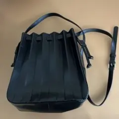 美品☆Banana Republic バナナリパブリック ショルダーバッグ　黒