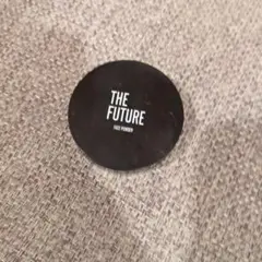 THE FUTURE 薬用フェイスパウダーSのサムネイル