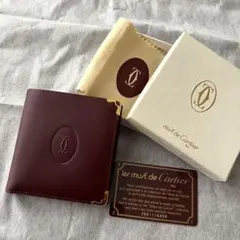 ほぼ未使用 カルティエ 折り財布 マストライン レザー 箱 カード付のサムネイル