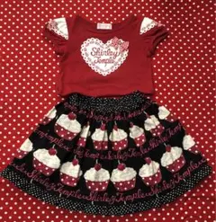 カマキリ三世 シャーリーテンプルカップケーキ柄ワンピース130cm カマキリ三世様専用 シャーリーテンプルカップケーキ柄