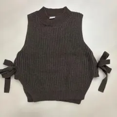 petit main ニットベスト ブラウン　L