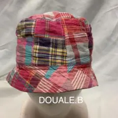 DOUBLE.B帽子　リバーシブル